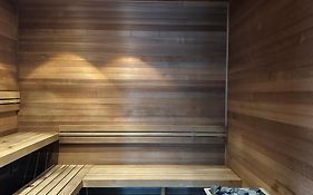 Harborview Horizon Suite